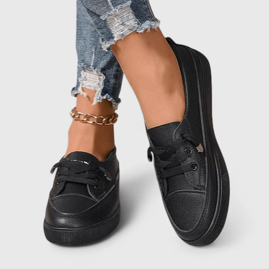 Mesh-Blend Orthopedic Shoes with a Light Supportive Fit