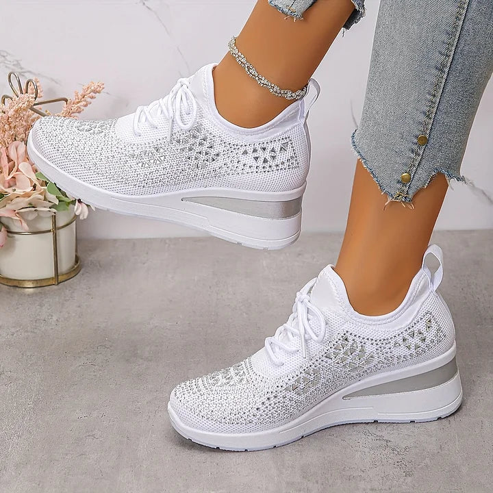 Mesh Orthopaedic Sneakers with a Supportive Elegant Fit