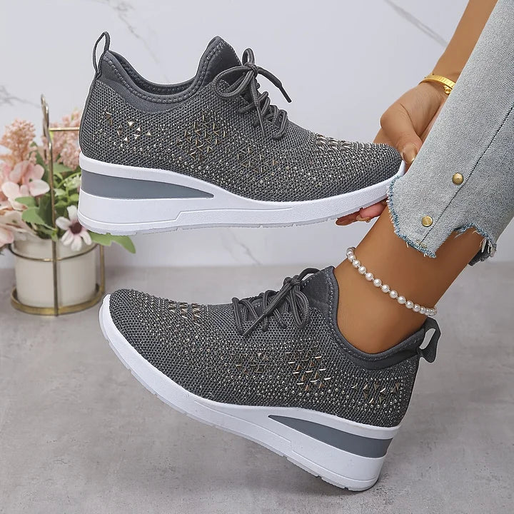 Mesh Orthopaedic Sneakers with a Supportive Elegant Fit