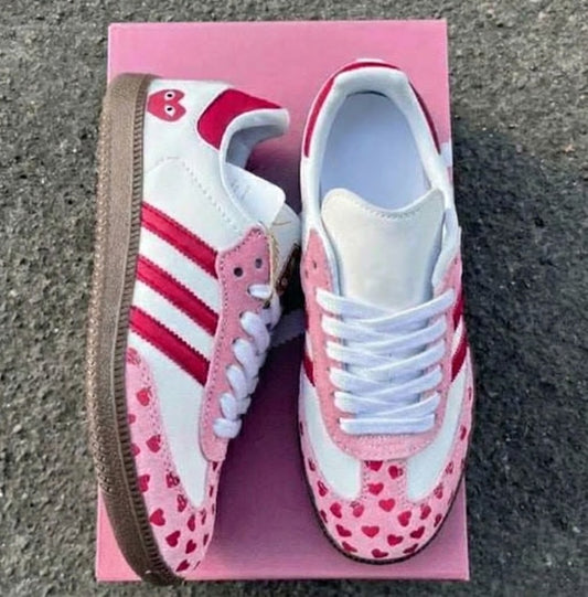 Love Heart Retro Sneakers 2026 (Special Edition)